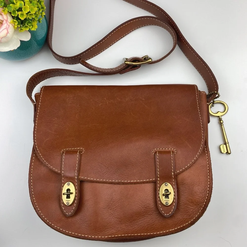 Fossil Bag Austin Large Flap Crossbody Shoulder Brown All Leather Messenger Bag